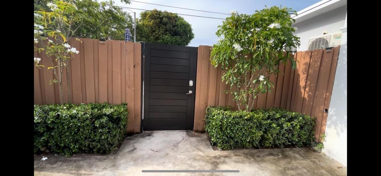 Ferienhaus Main House 3 Bed 2 Bath & 1 Bed 1 Bath Miami
