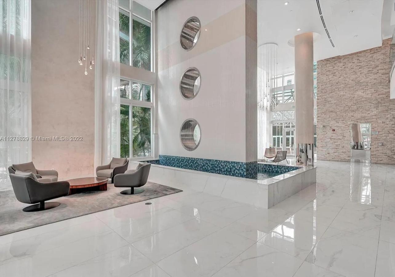 Amazing Loft Style 1 Bedroom In Brickell * Miami