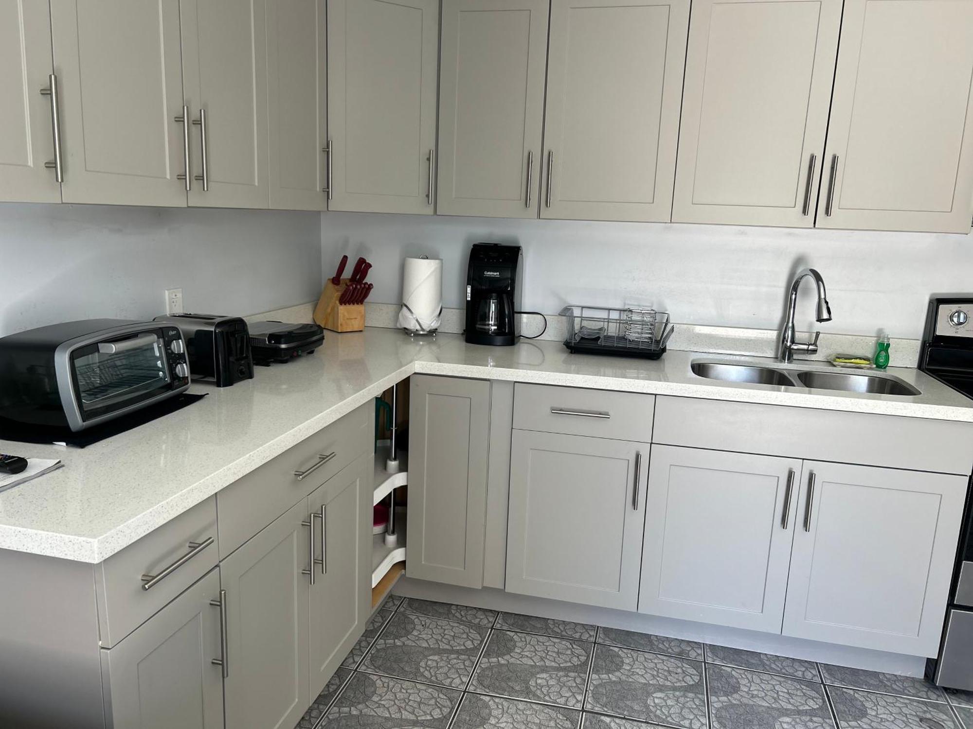 Ferienhaus Main House 3 Bed 2 Bath & 1 Bed 1 Bath Miami