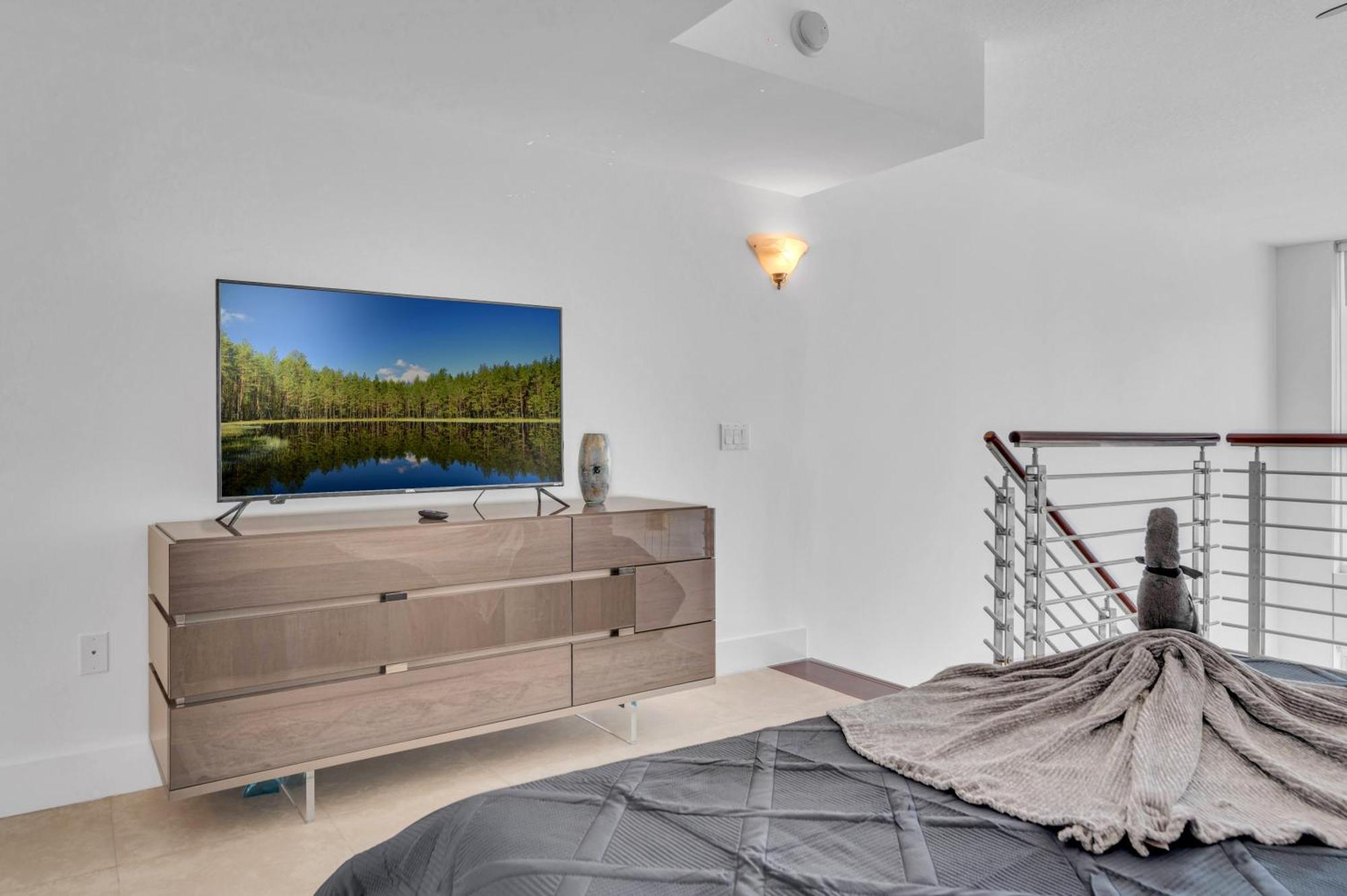 Stunning 1 Bedroom Loft In The Heart Of Brickell * Miami