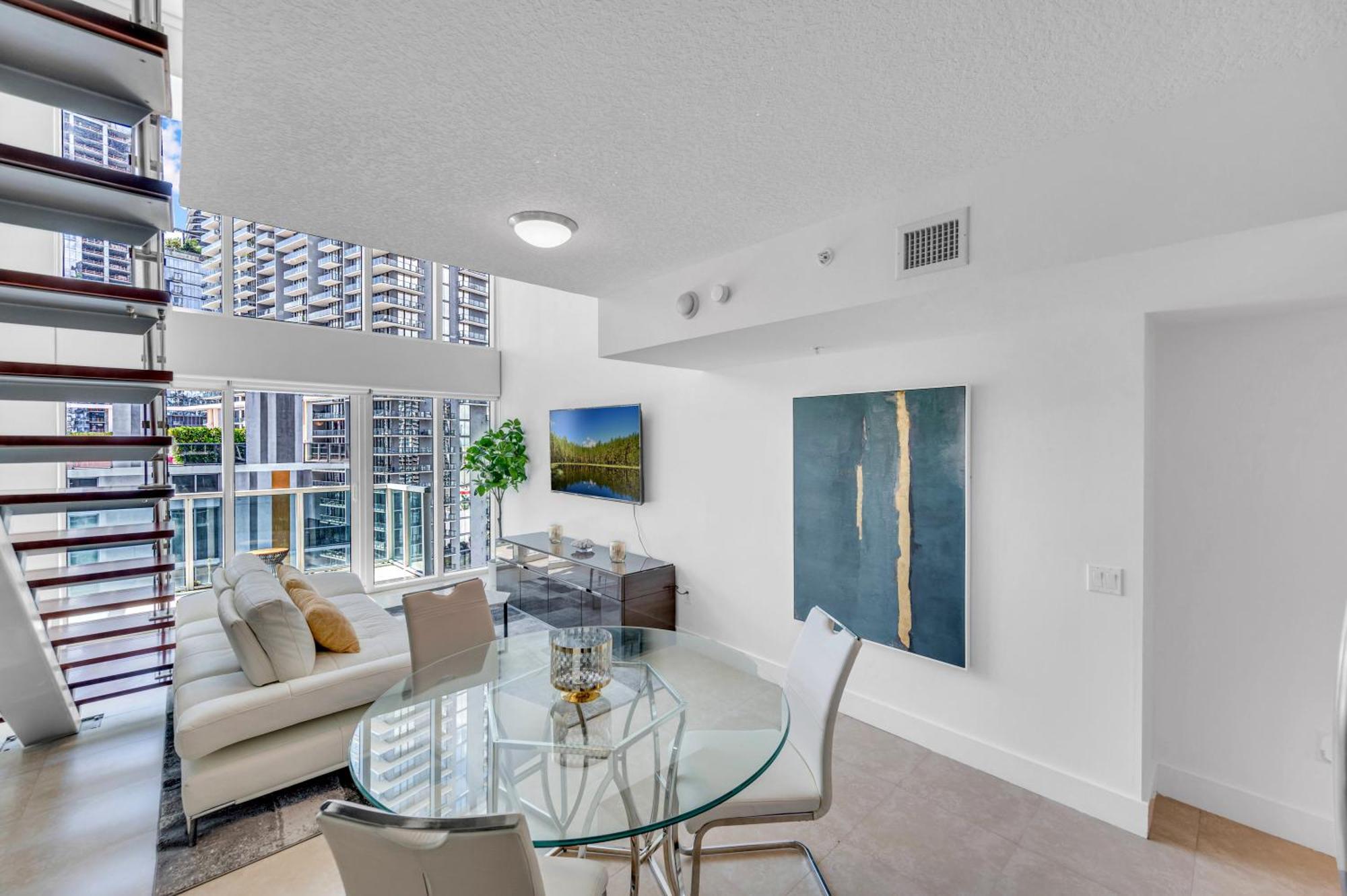 Stunning 1 Bedroom Loft In The Heart Of Brickell * Miami