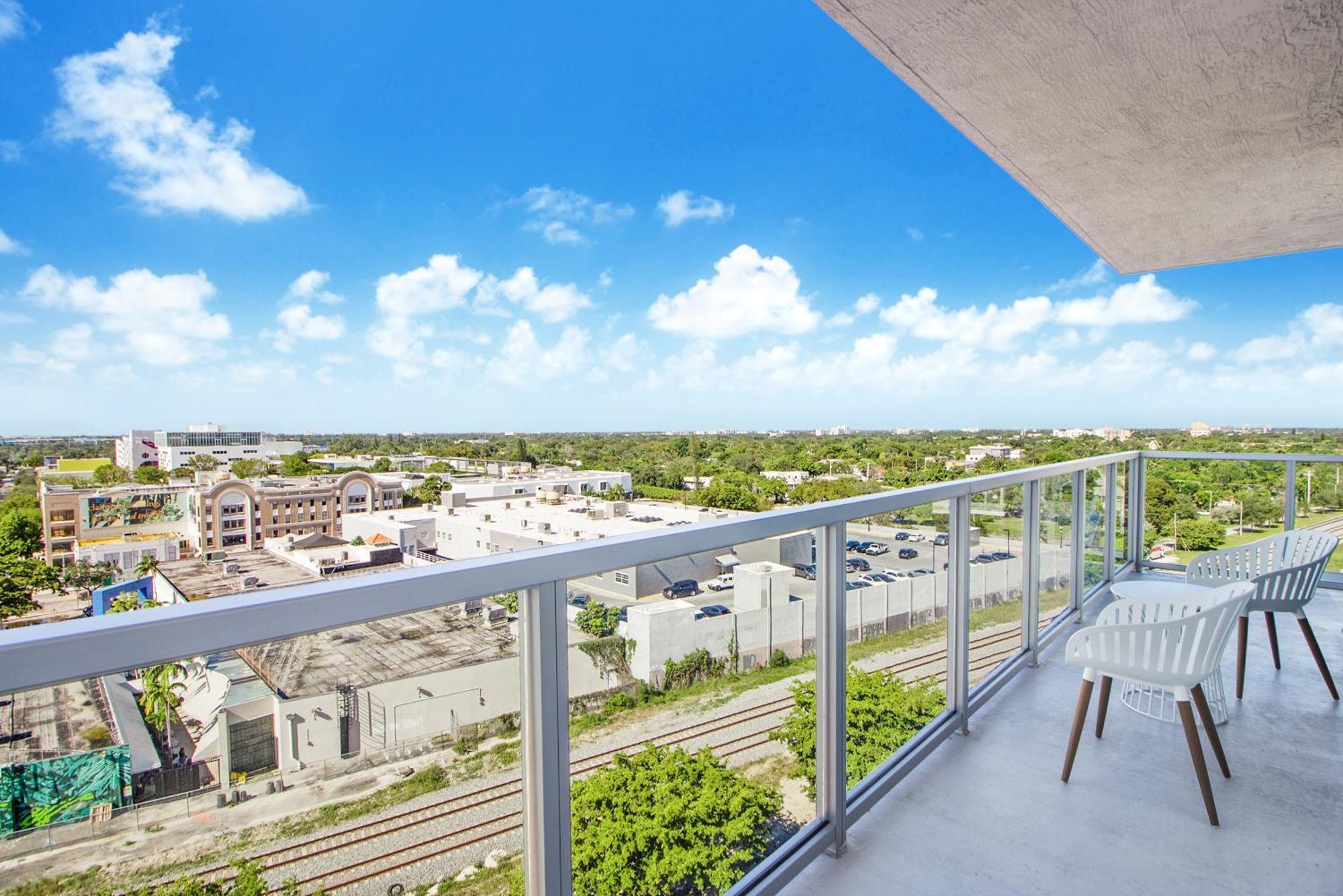 Quadro Residences By Ionica Appartement