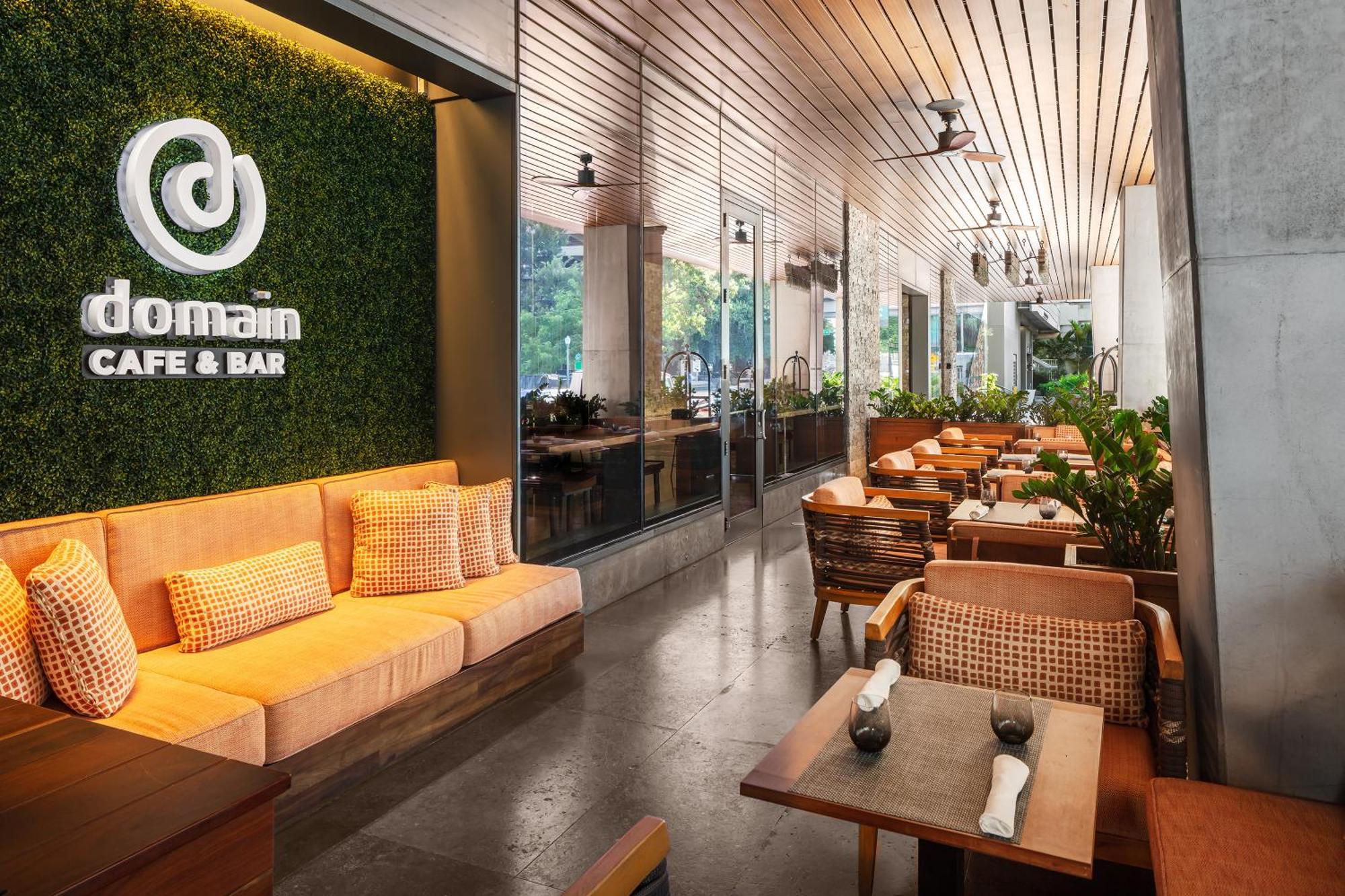East Hotel 4*