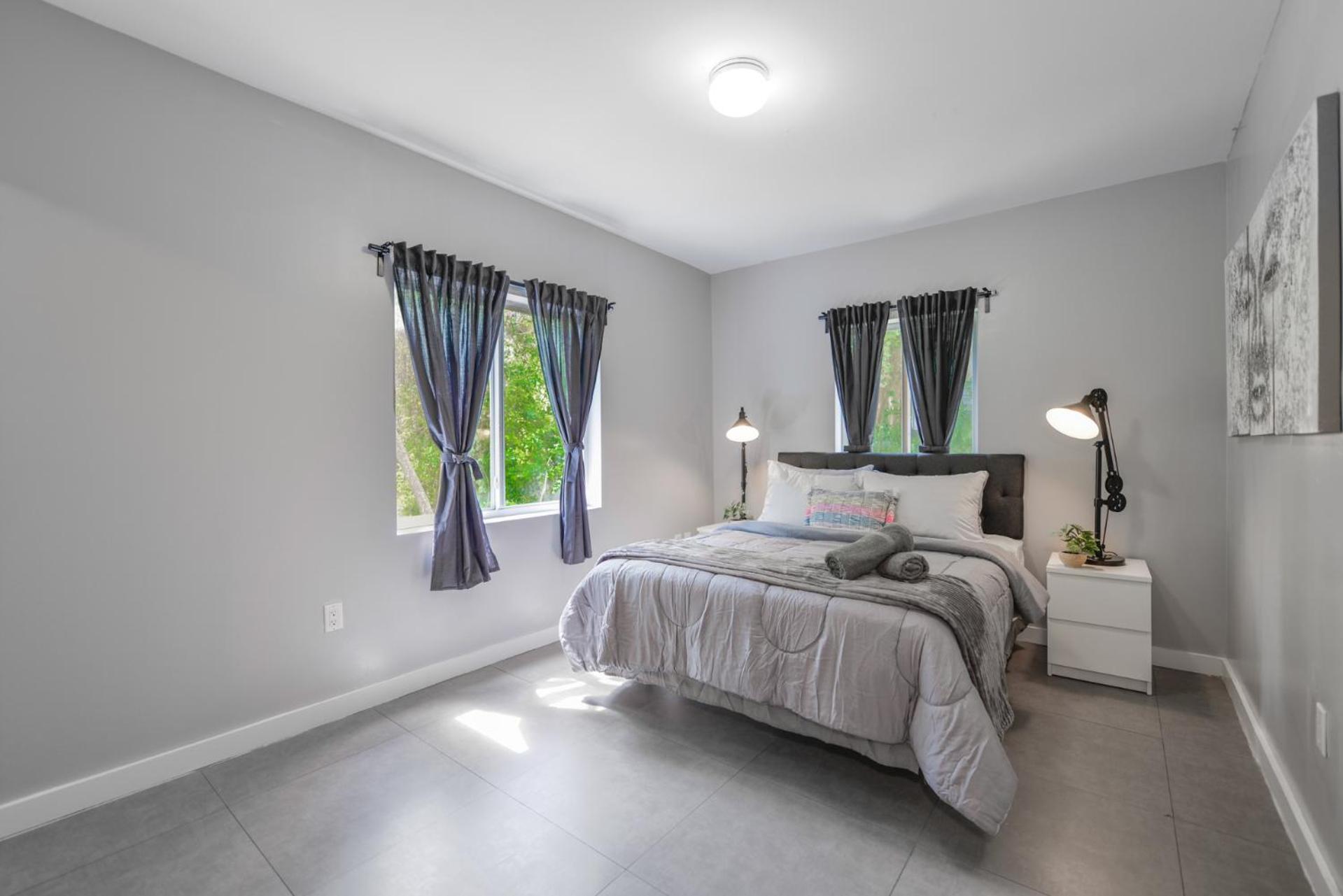 Awesome Duplex On The East Side Of Vakantiehuis