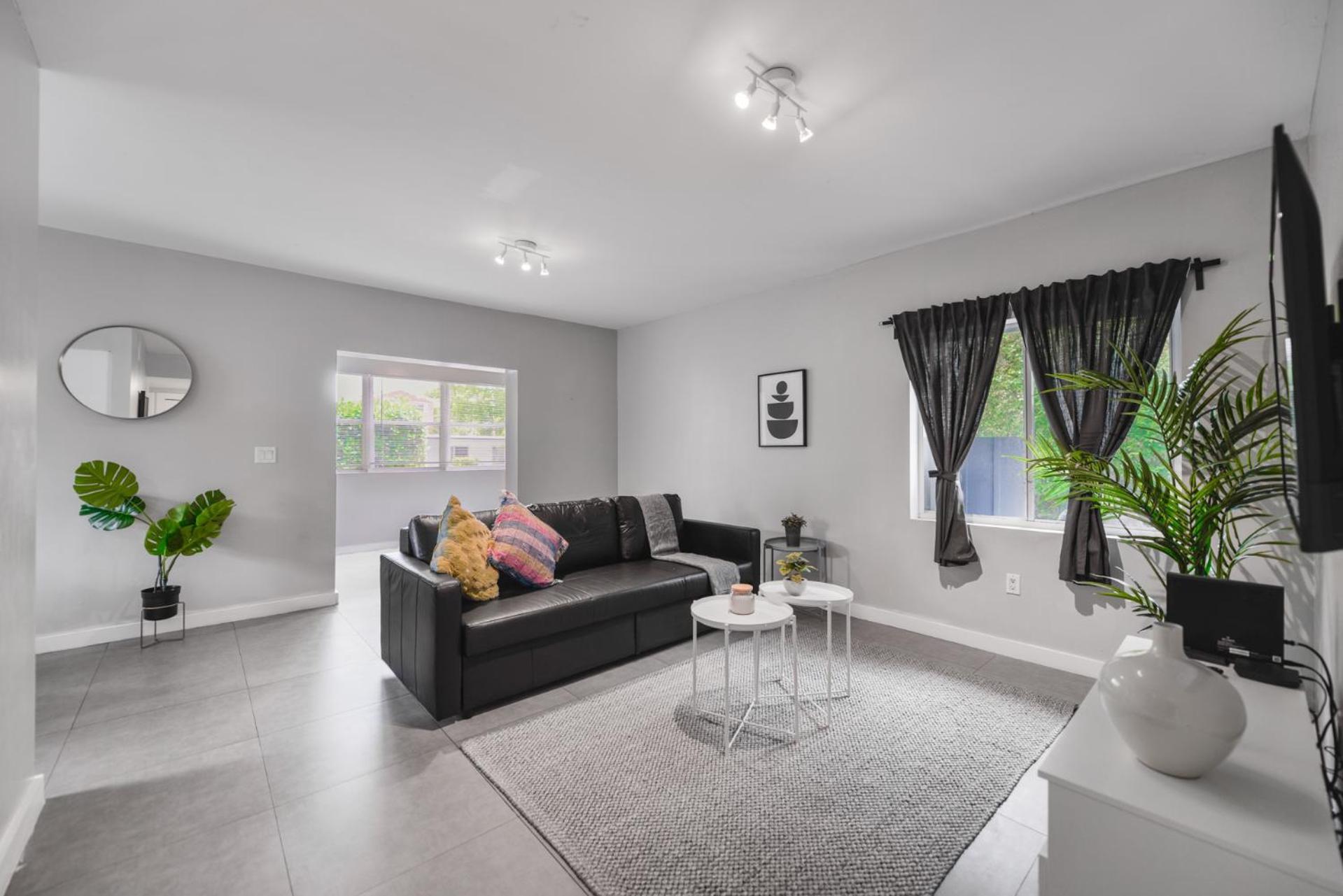 Awesome Duplex On The East Side Of Vakantiehuis
