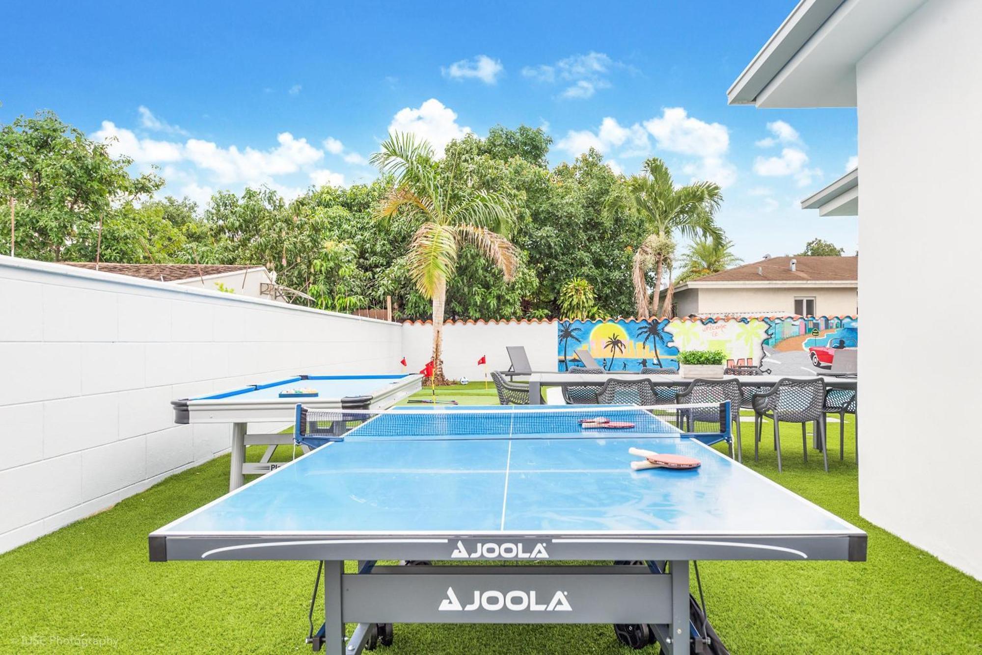 6Br Ultimate Retreat Pool, Sports Court & Bbq L10 Holiday home Miami