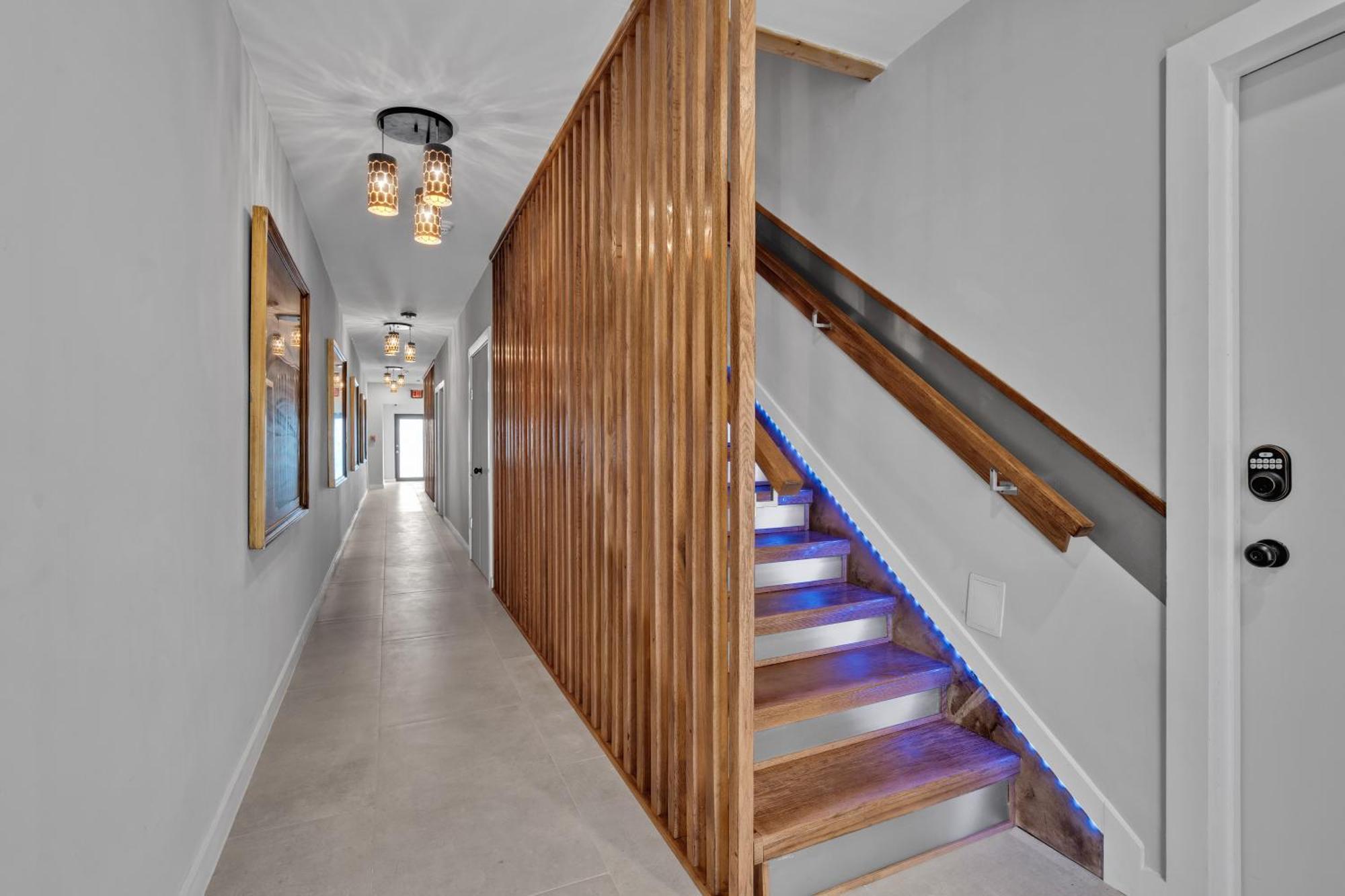 Incredible Comfort: Awesome With Parking Miami