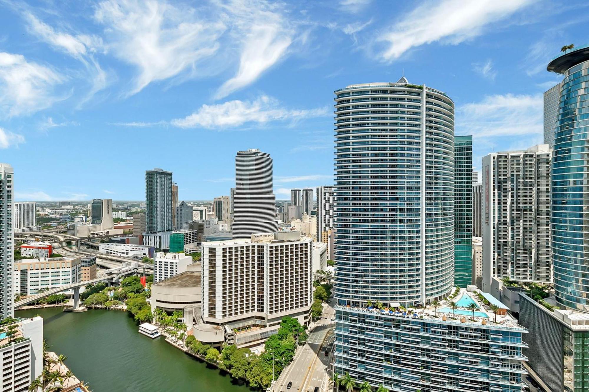 Penthouse Icon W In Brickell