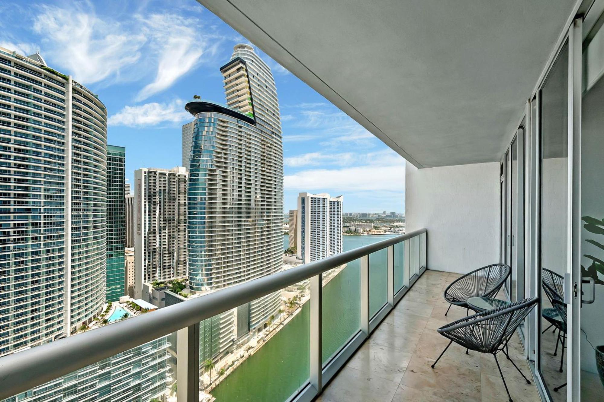 Penthouse Icon W In Brickell Apartment *