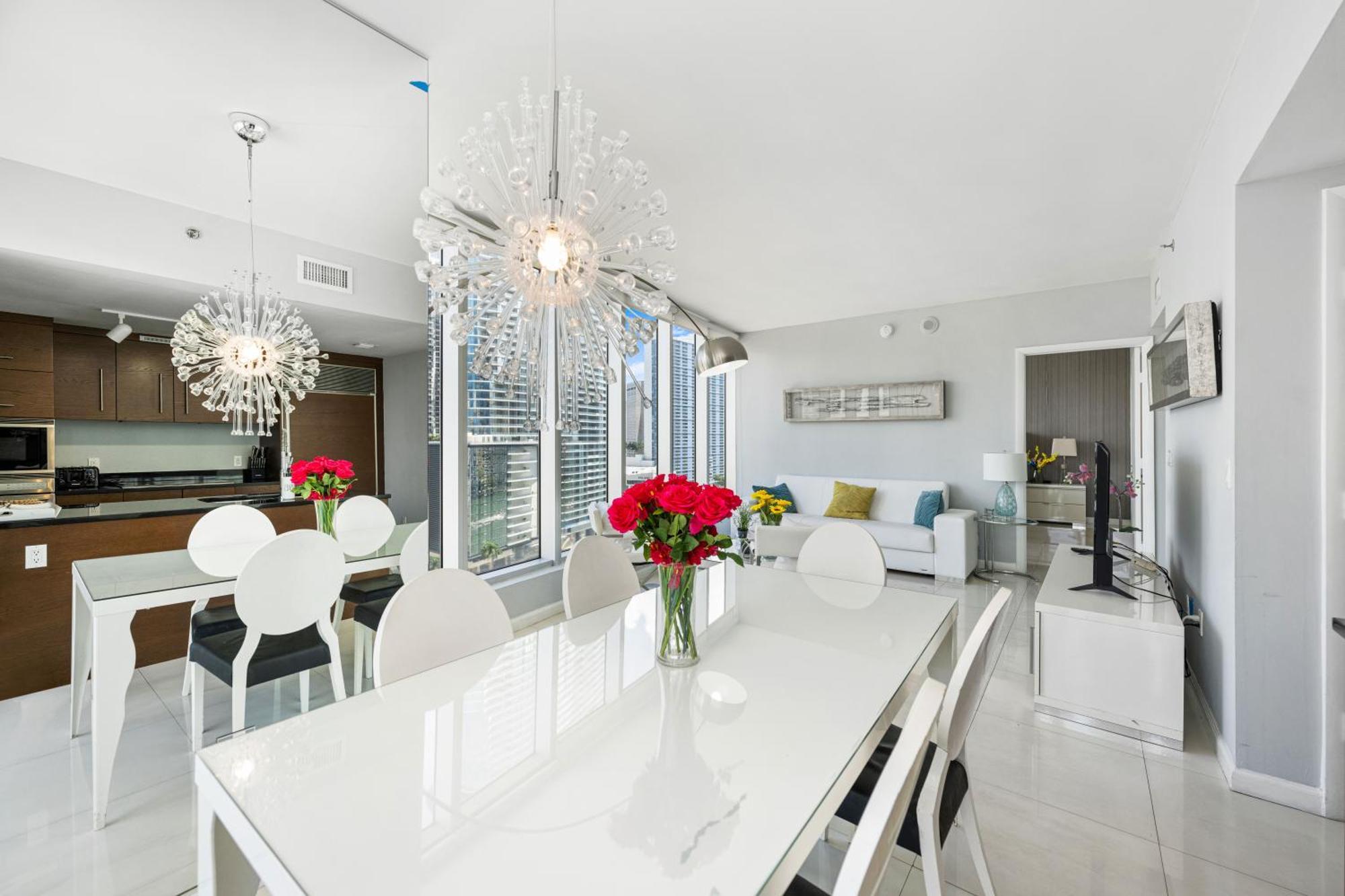 Icon Brickell In Downtown 2bd 2ba