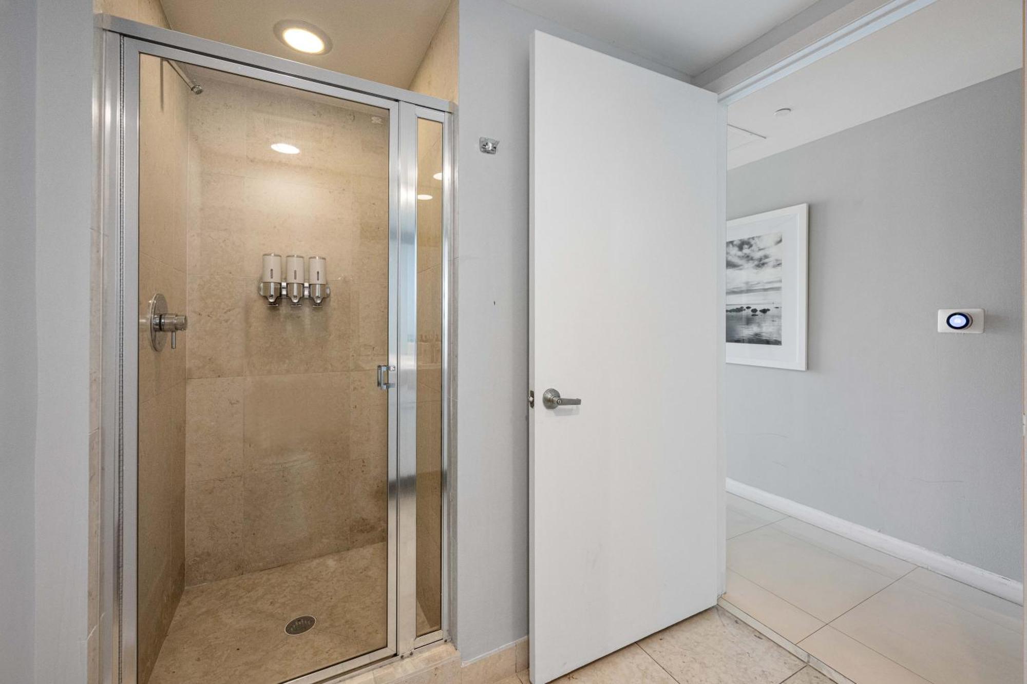 Icon Brickell In Downtown 2bd 2ba Aparthotel *