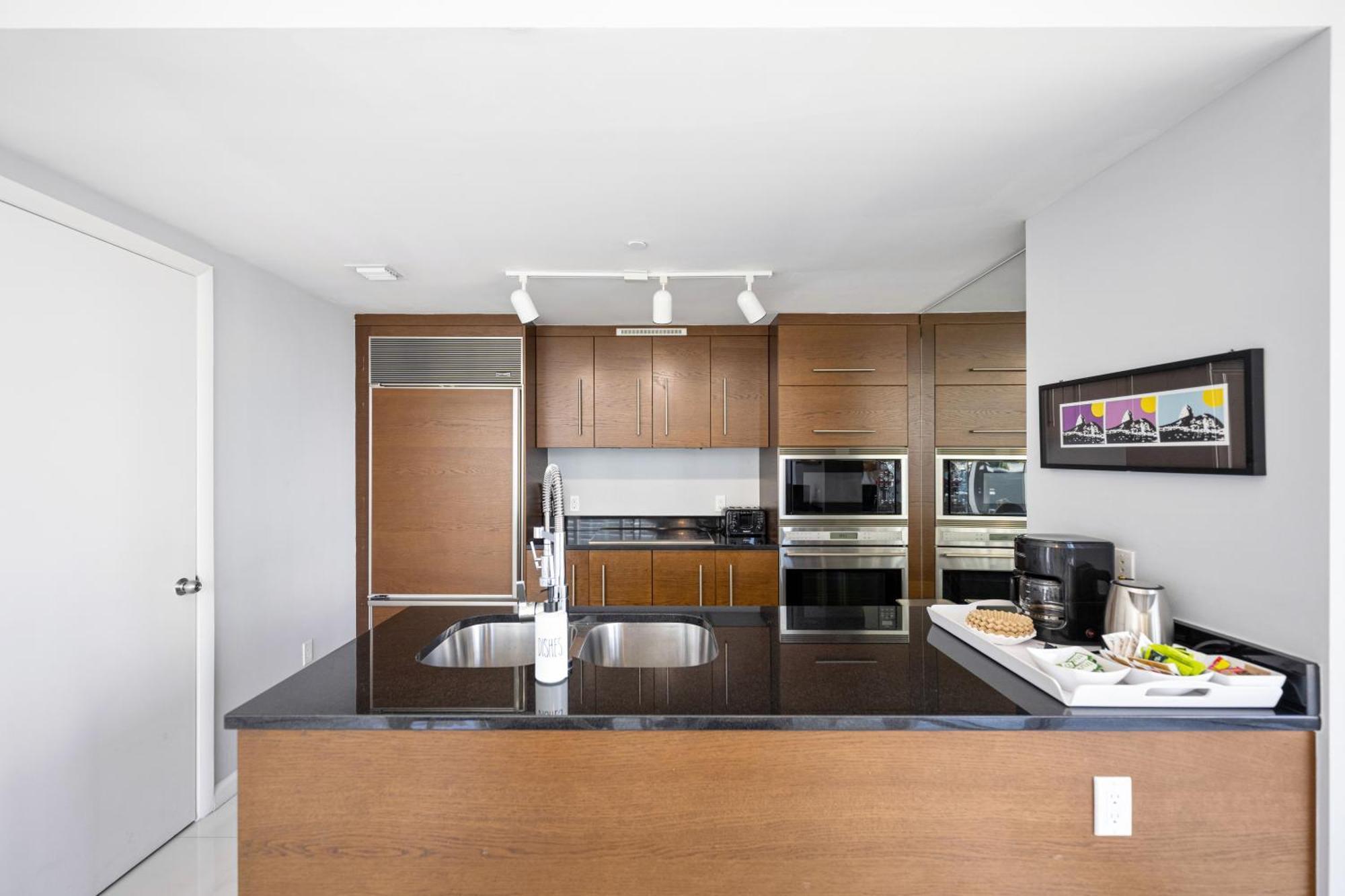 Icon Brickell In Downtown 2bd 2ba Aparthotel