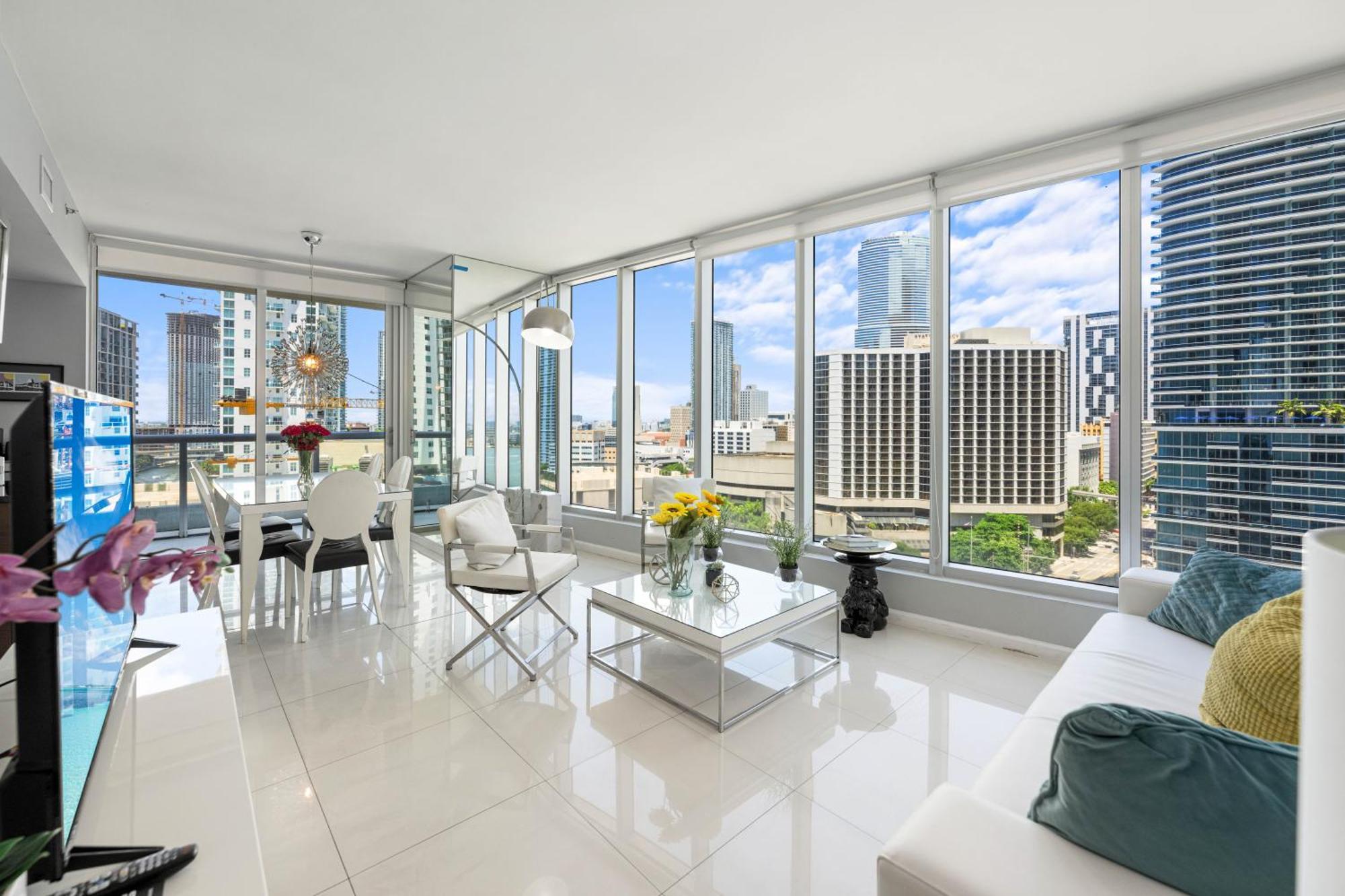 Icon Brickell In Downtown 2bd 2ba *