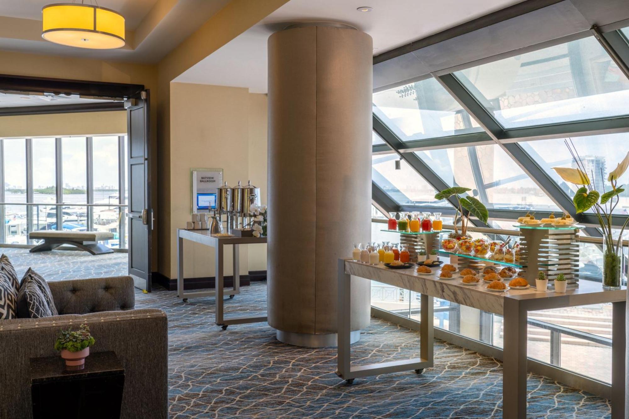 Hotel Marriott Biscayne Bay