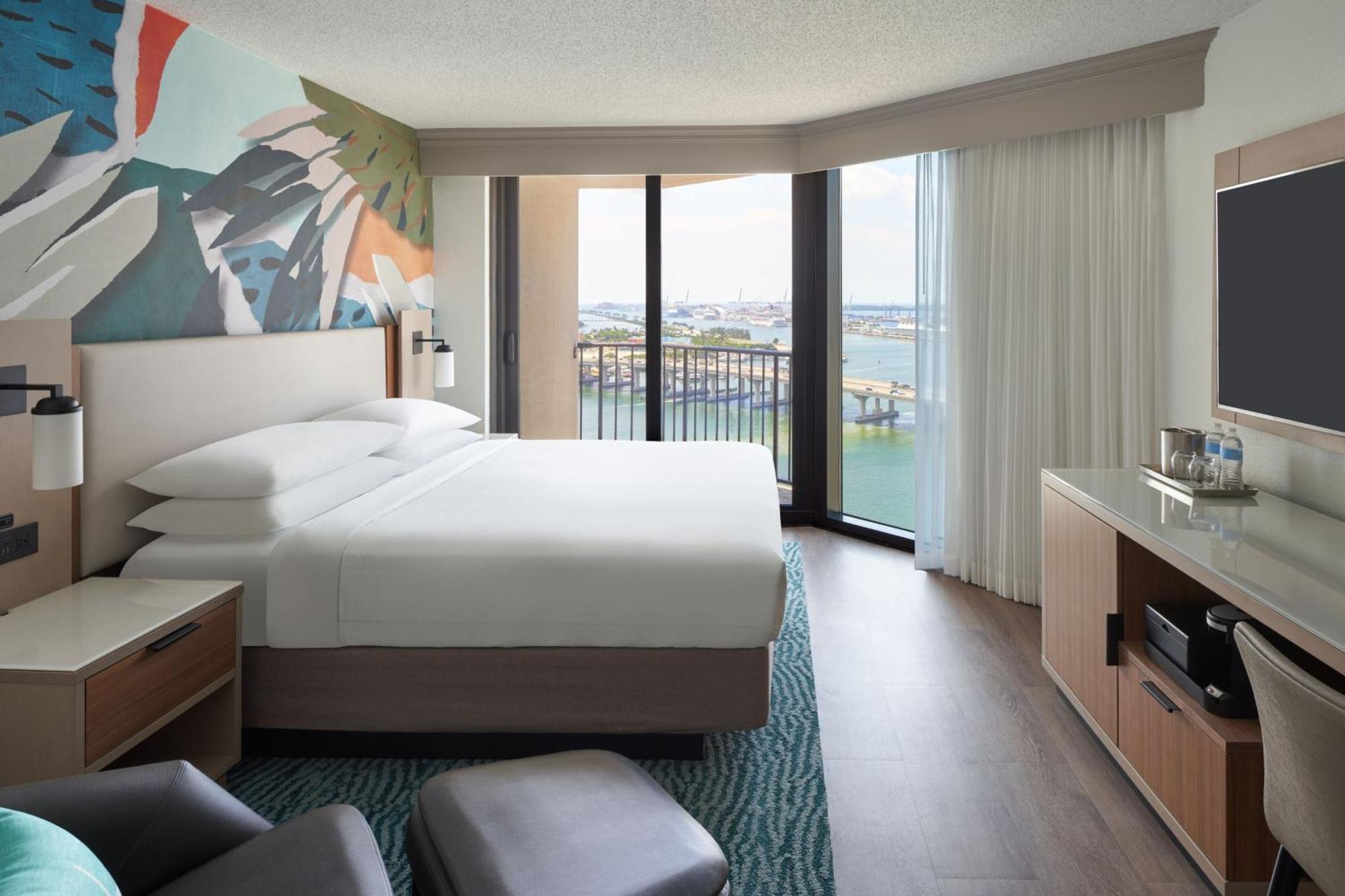 Marriott Biscayne Bay Hotel 4*