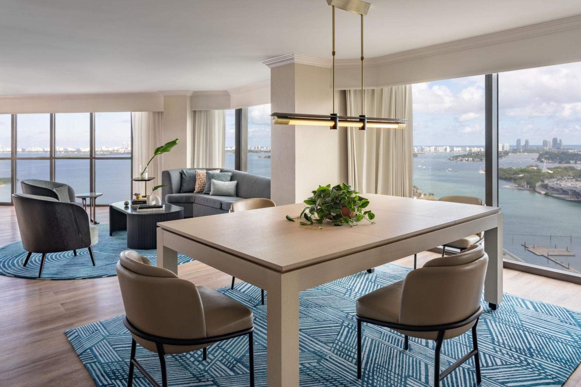 Marriott Biscayne Bay Hotel