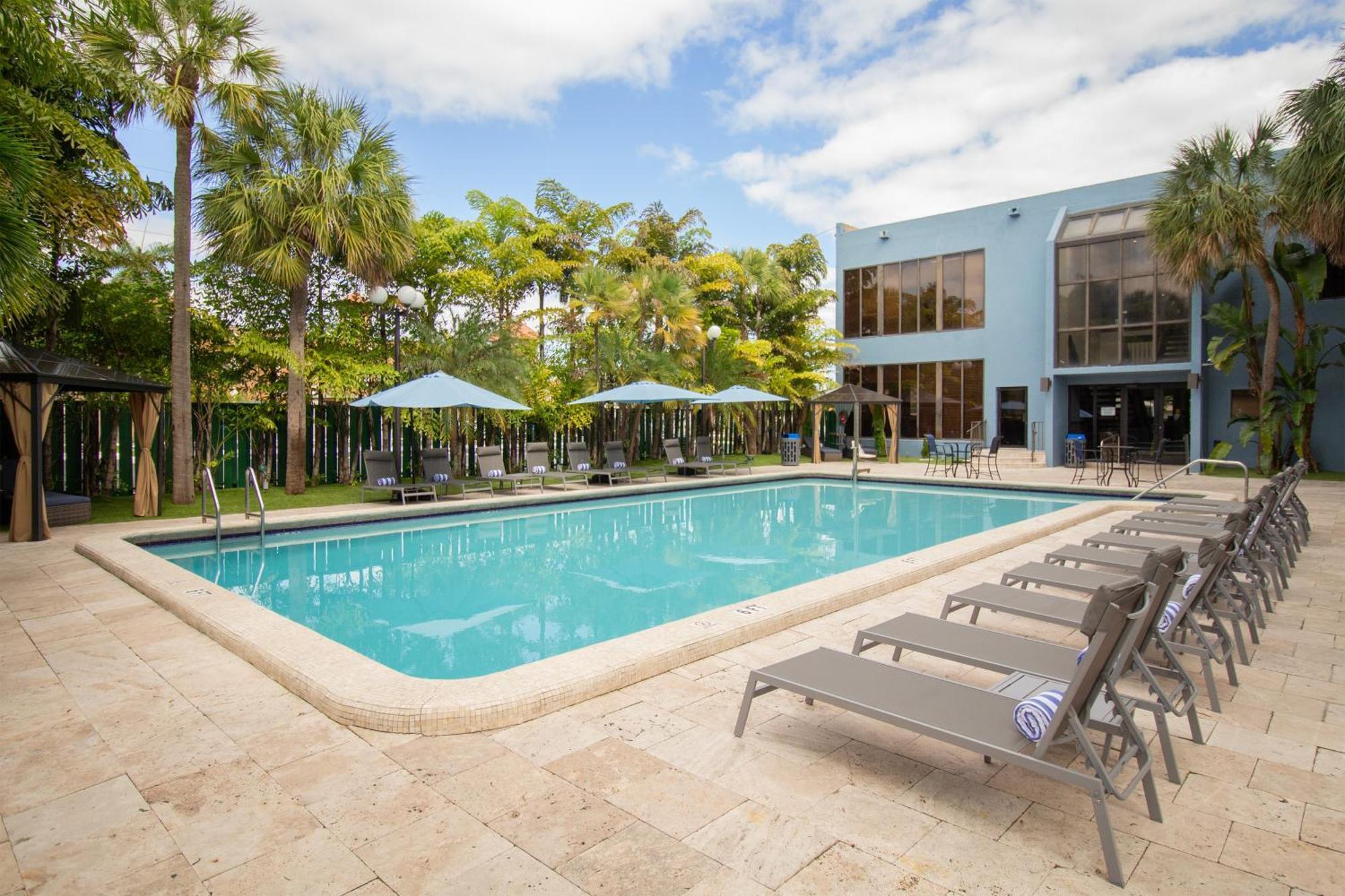 Regency Airport Hotel