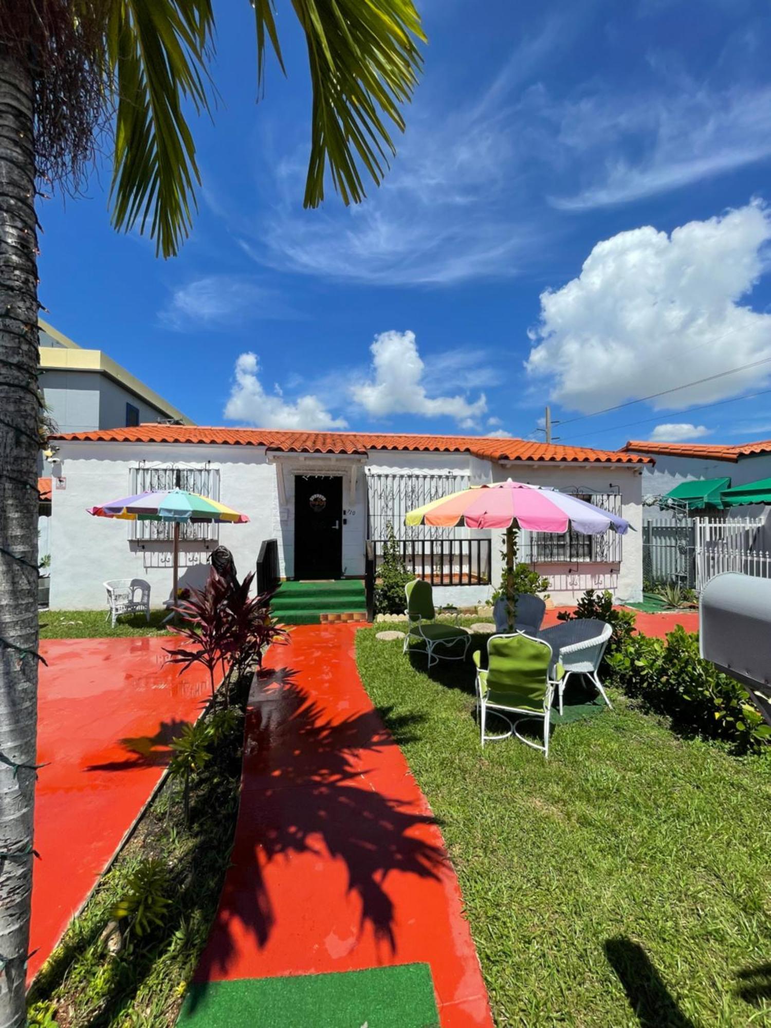 Centrica Calle 8 Miami