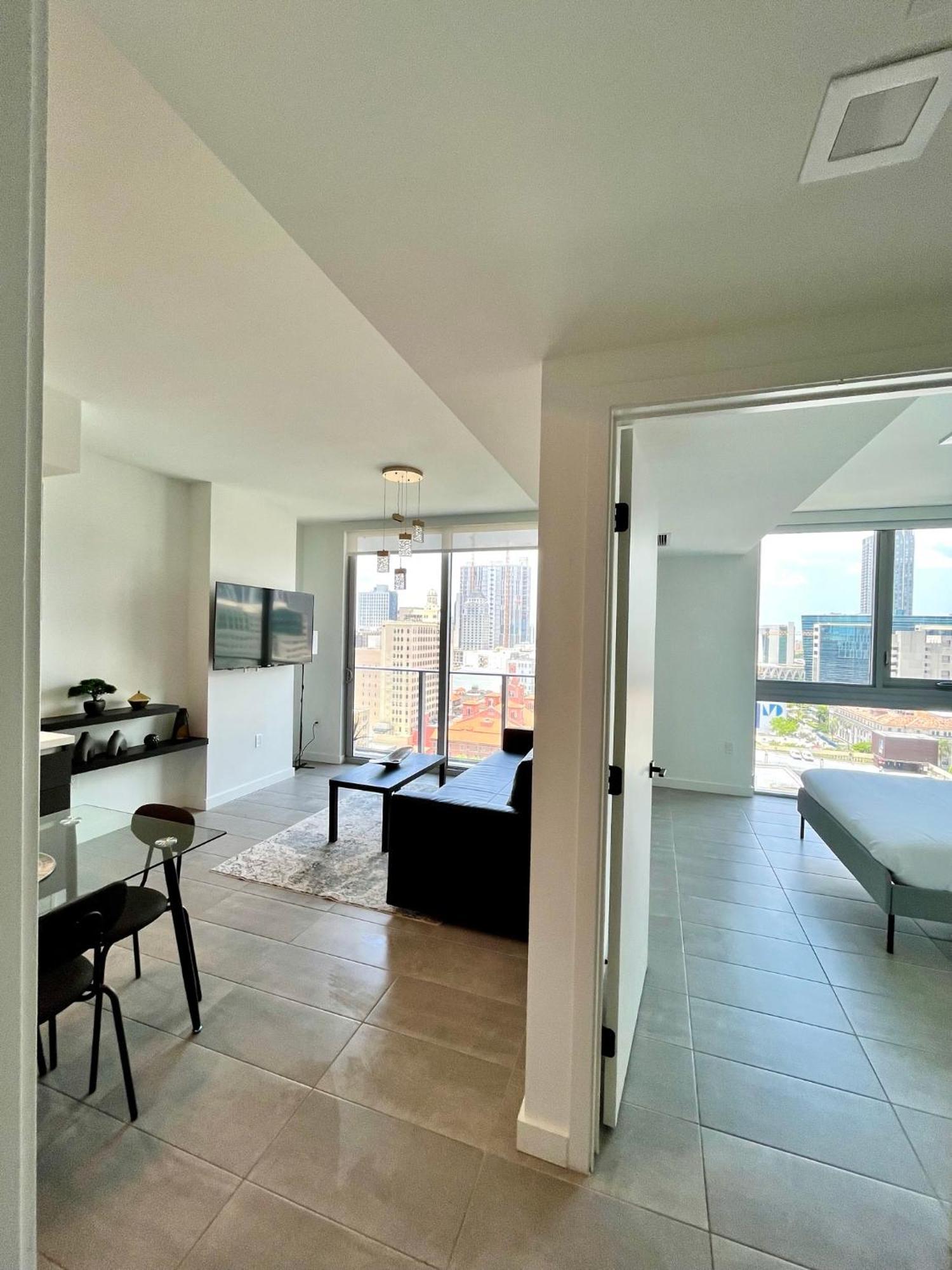 Appartement Brand New Modern 1 Bedroom Unit Downtown