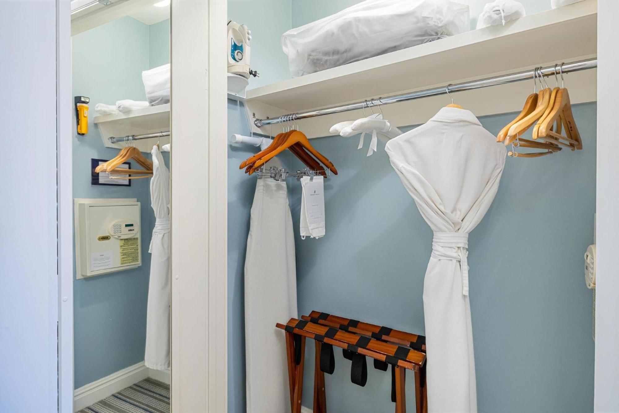 Charming 5 Star Unit Situated At Ritz Carlton-key Biscayne Ferienhaus *