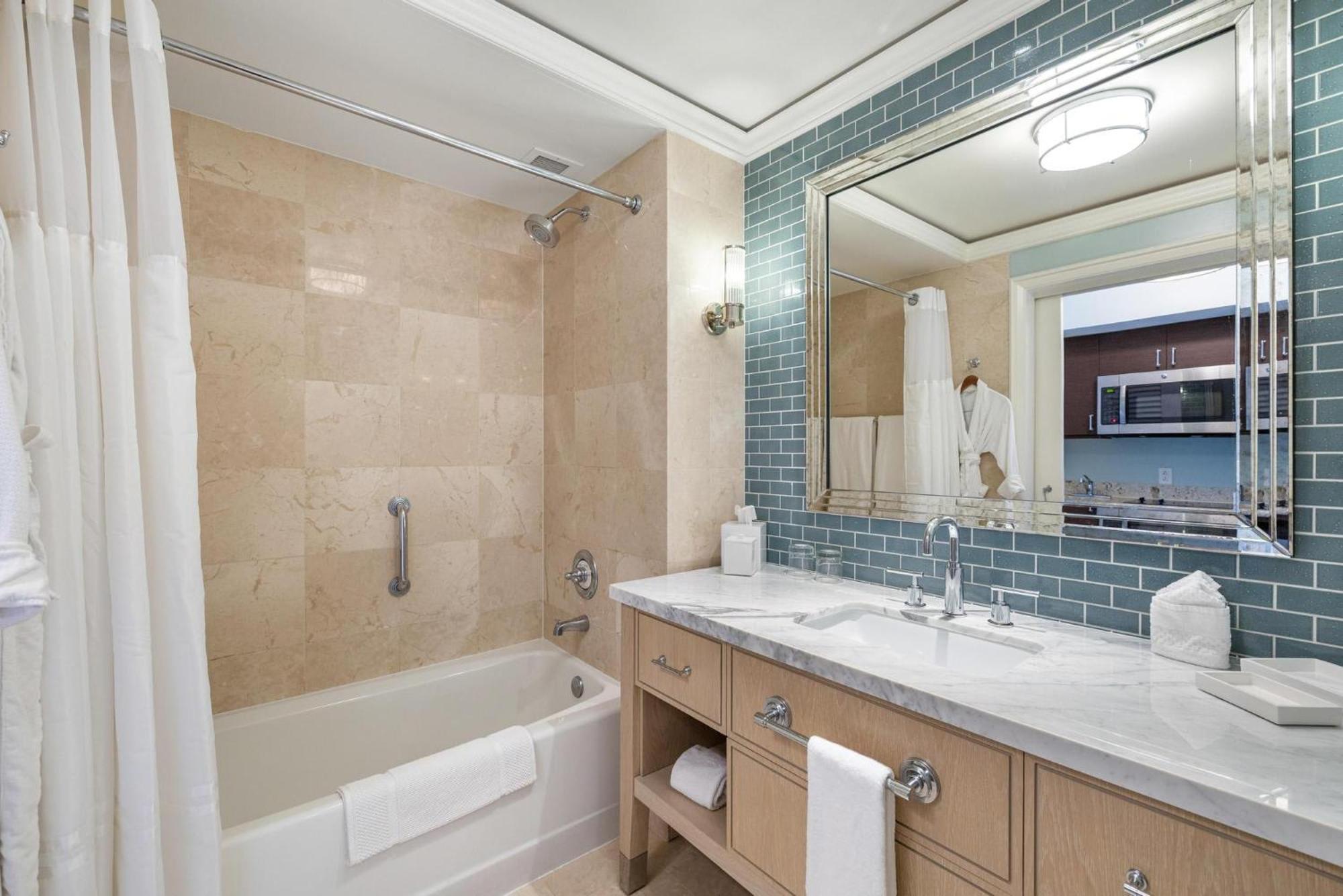 Ferienhaus Charming 5 Star Unit Situated At Ritz Carlton-key Biscayne *