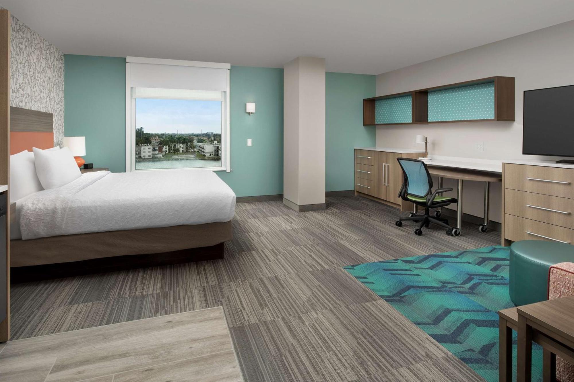 Home2 By Hilton Airport South Blue Lagoon 3*