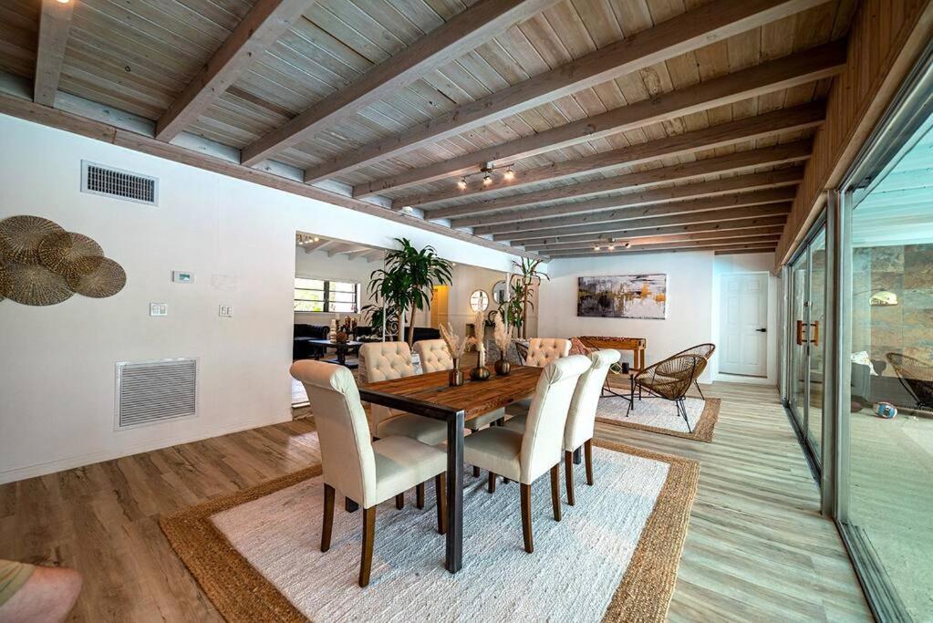 Luxury Village W/pool+grill+minigolf * Miami