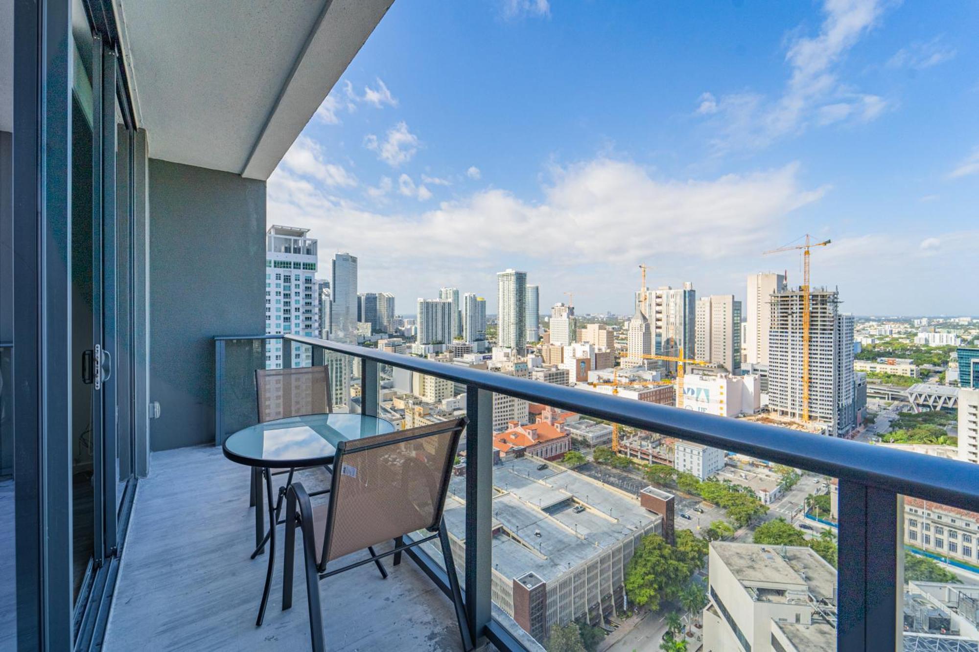 Appartement Tr 2 Bedroom, 1 Bedroom, And With Balconies Miami