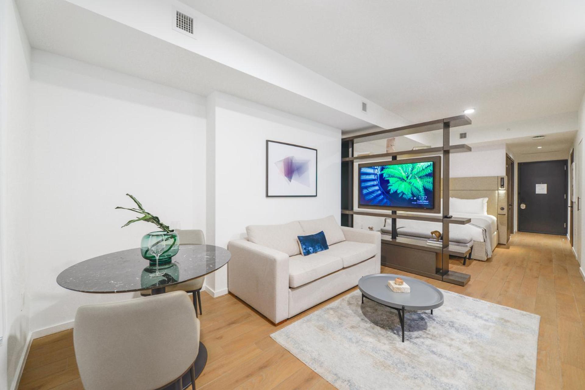 Prime Spot - Stunning Studio With Ocean And Bay Views Appartement