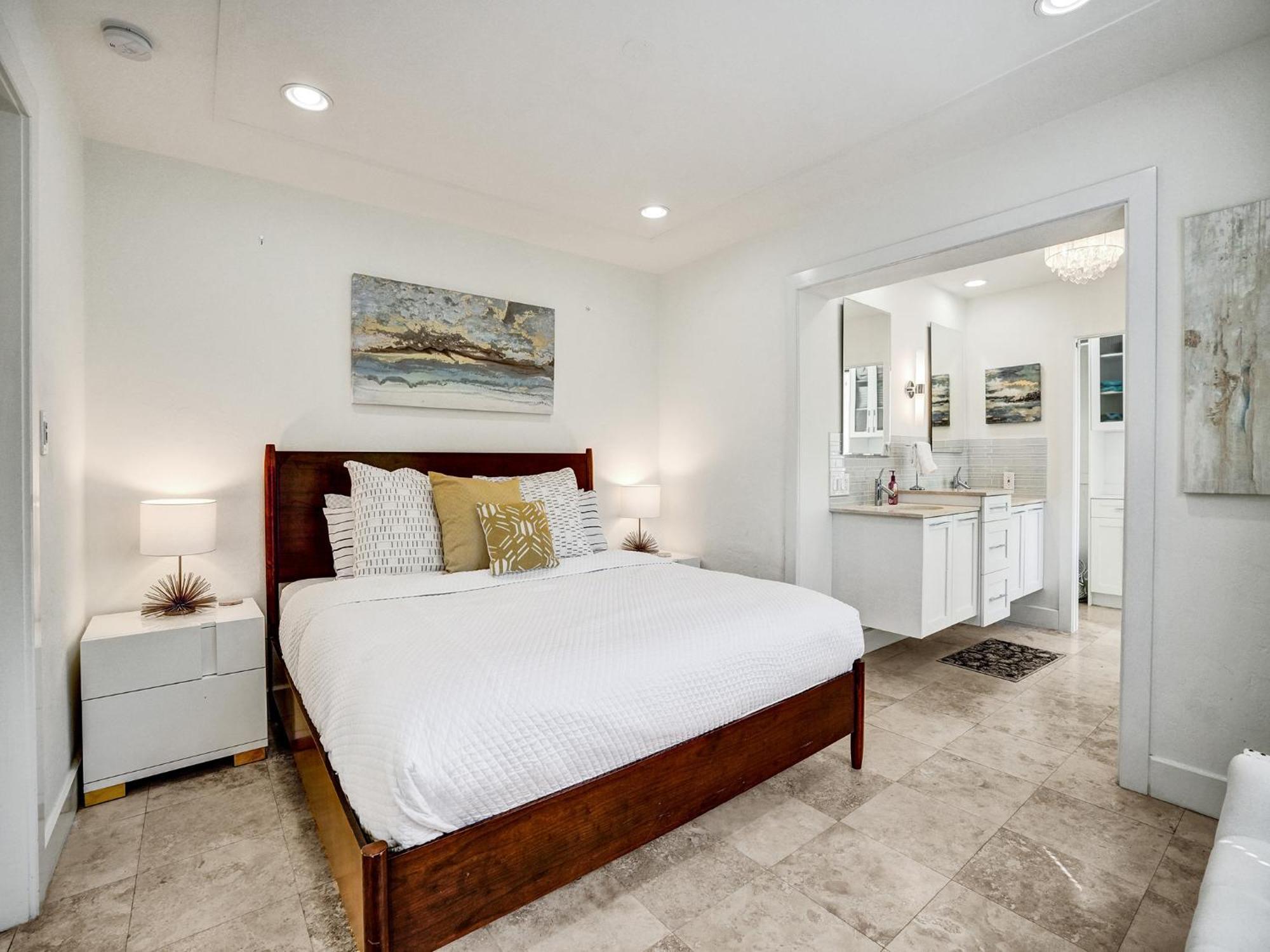 Azzure 10 Mins To South 4 Bedroom Miami