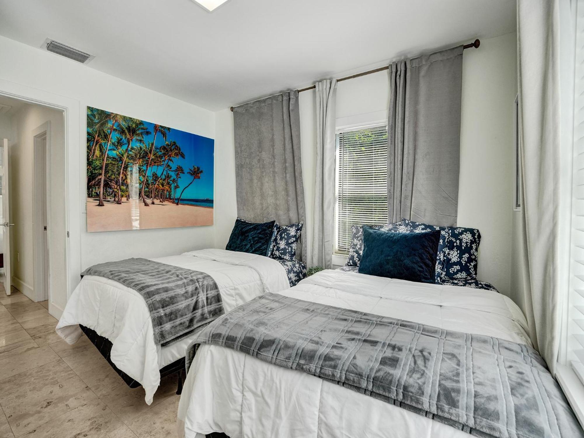 Azzure 10 Mins To South 4 Bedroom Villa Miami