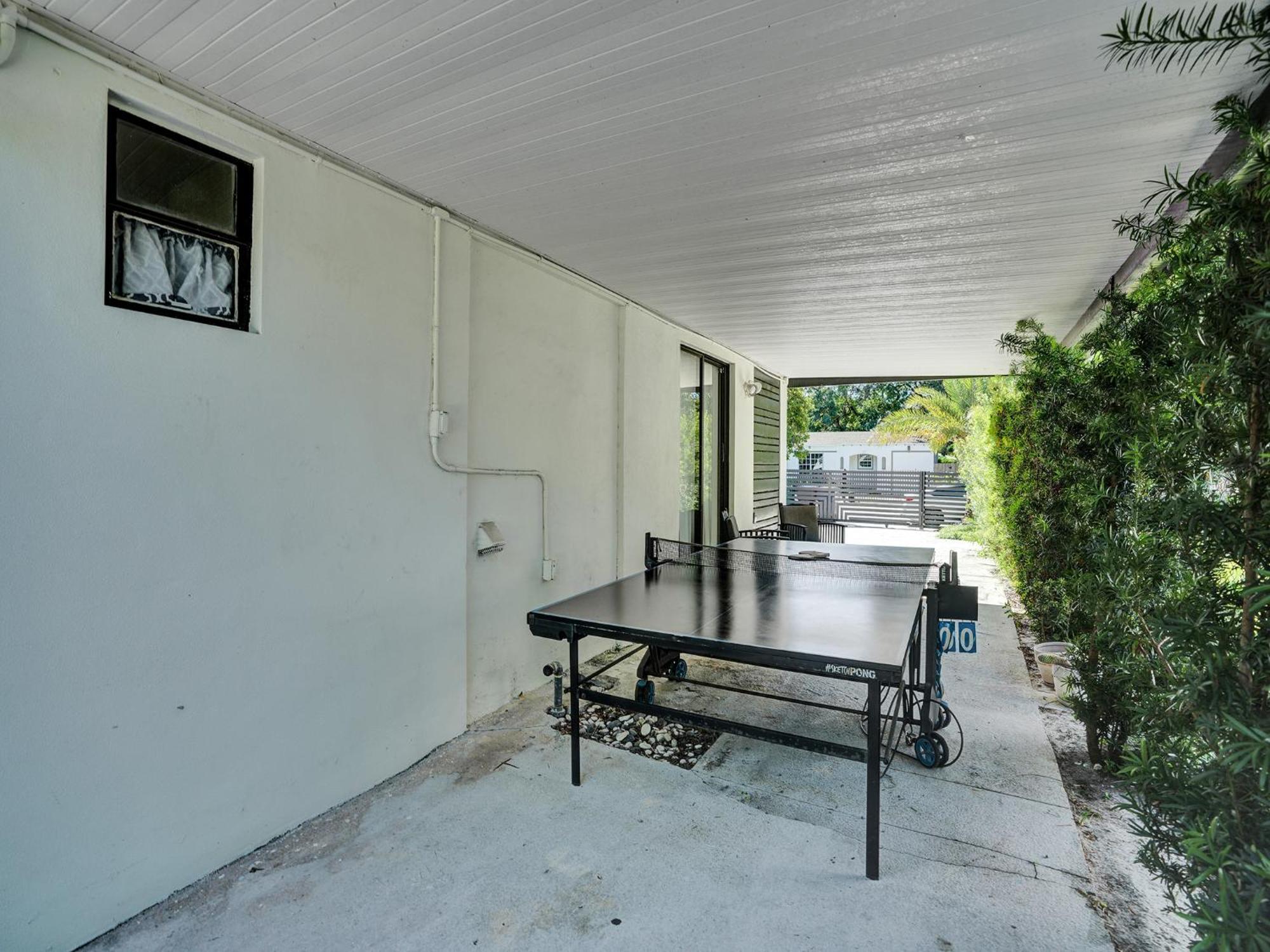 Azzure 10 Mins To South 4 Bedroom Miami
