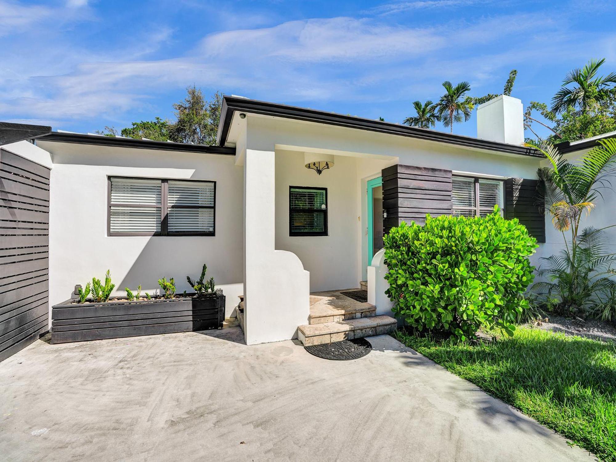Azzure 10 Mins To South 4 Bedroom Villa Miami