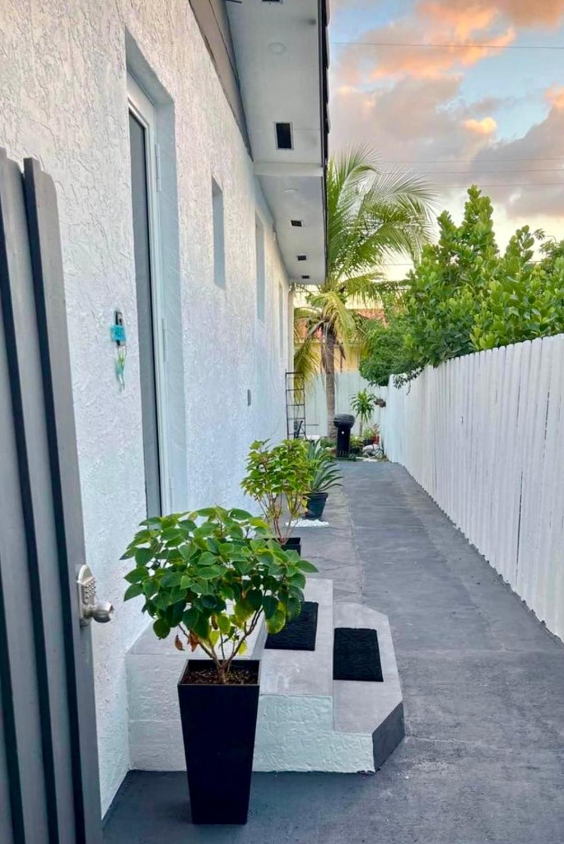 Little Gables Studio-your Escape-10min Airport