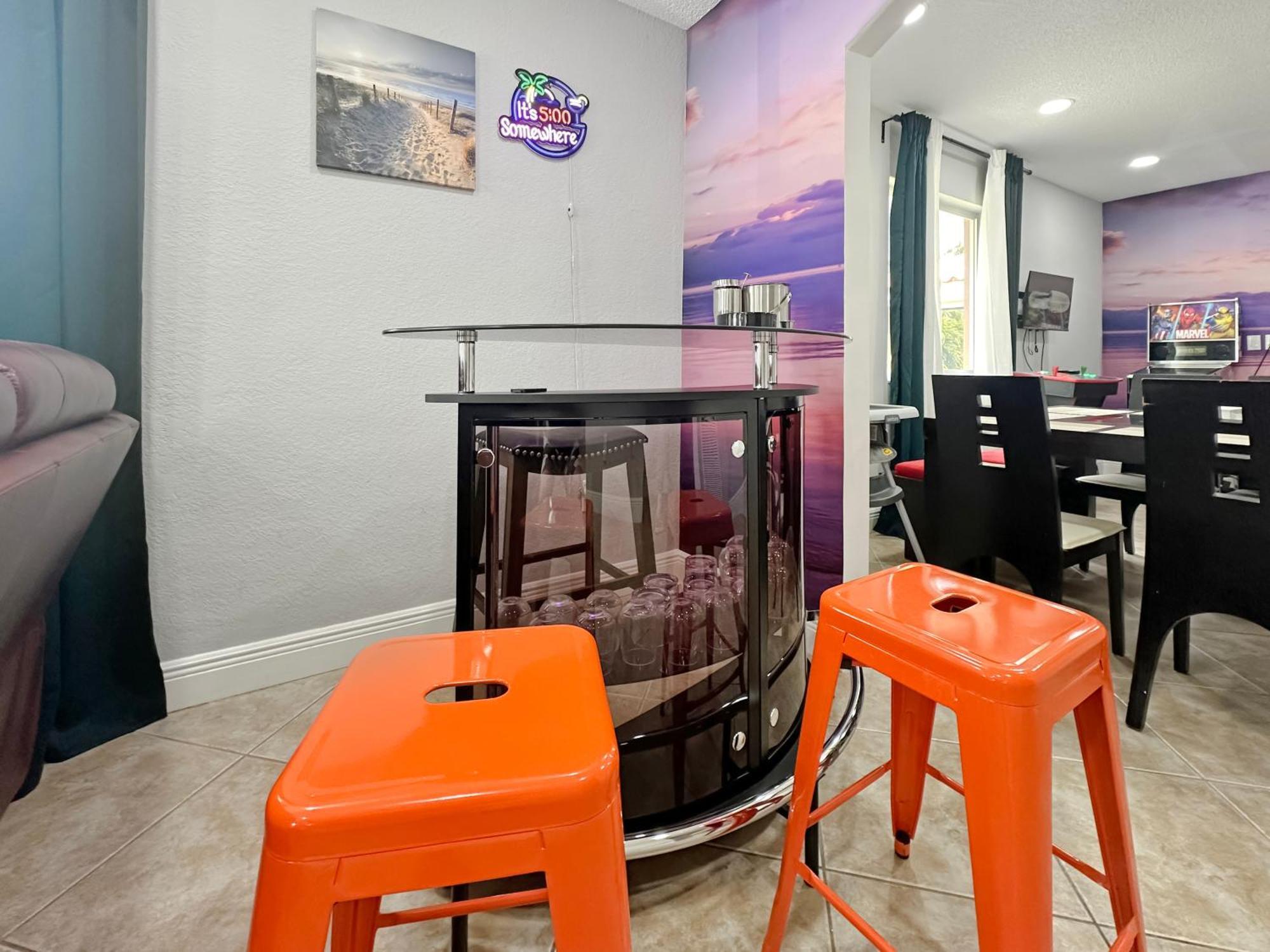 Vacay Spot Happy Escape 15 Min Massage Shower Prime Loc! 6 Blocks Away From Bars, Nite Clubs, Res, Shops Ferienhaus Miami