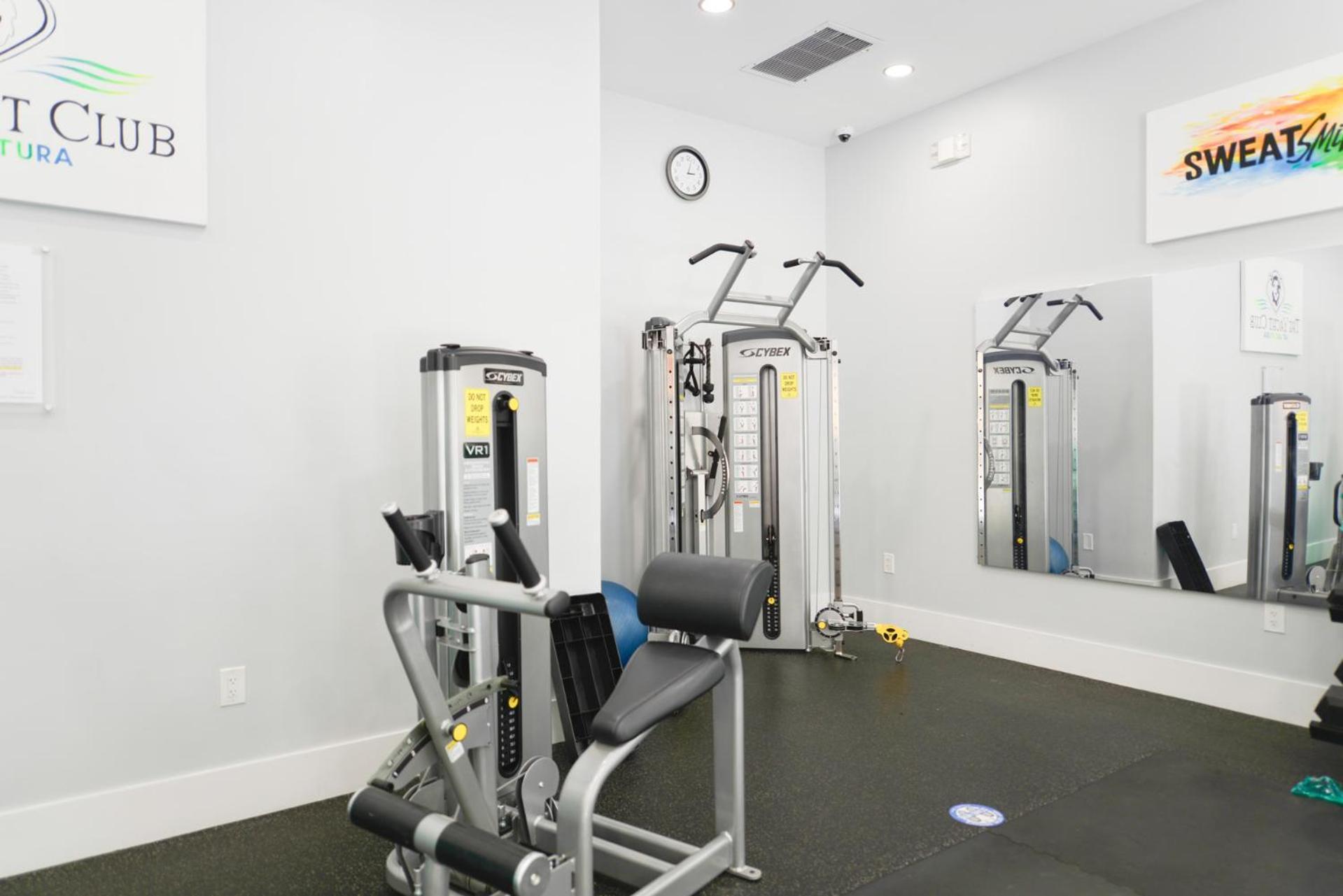 Lux At Yacht Club 10 Min From Apartment *