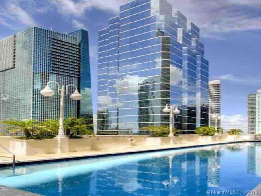 Comfy 28th Floor • Brickell • Ocean & Views Appartement