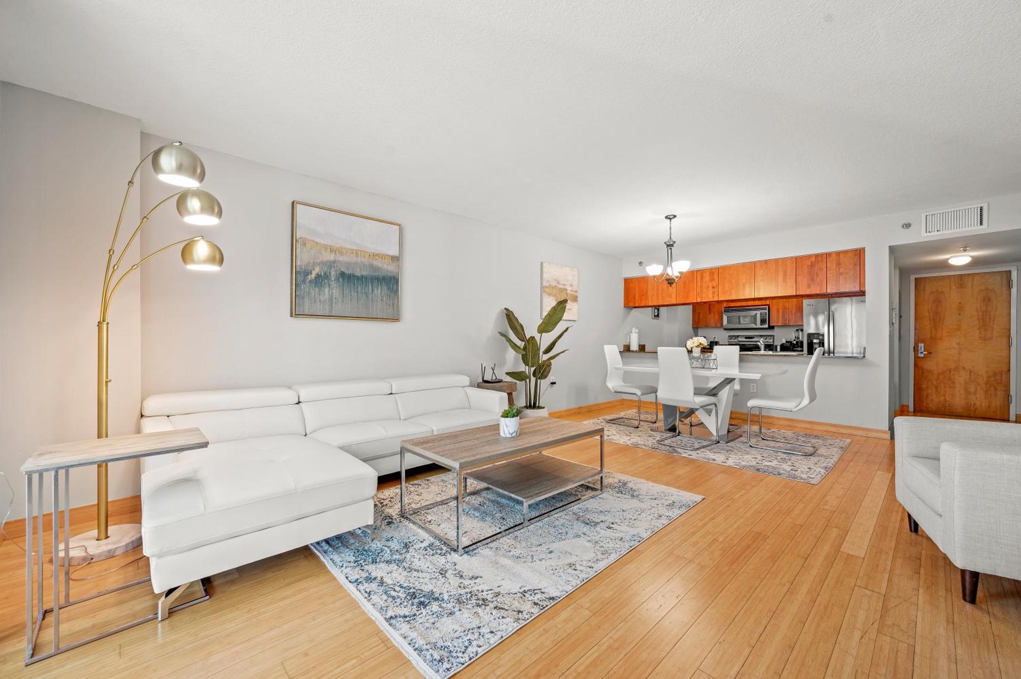 Apartment Luxurious 1 Bed • Brickell • Ocean Views Miami