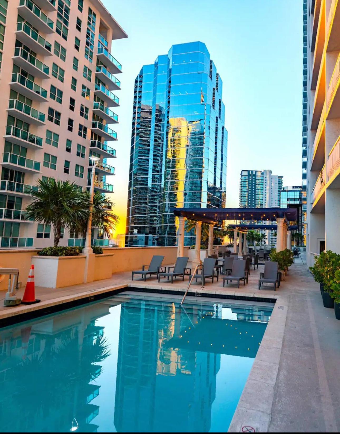 Apartment Luxurious 1 Bed • Brickell • Ocean Views Miami