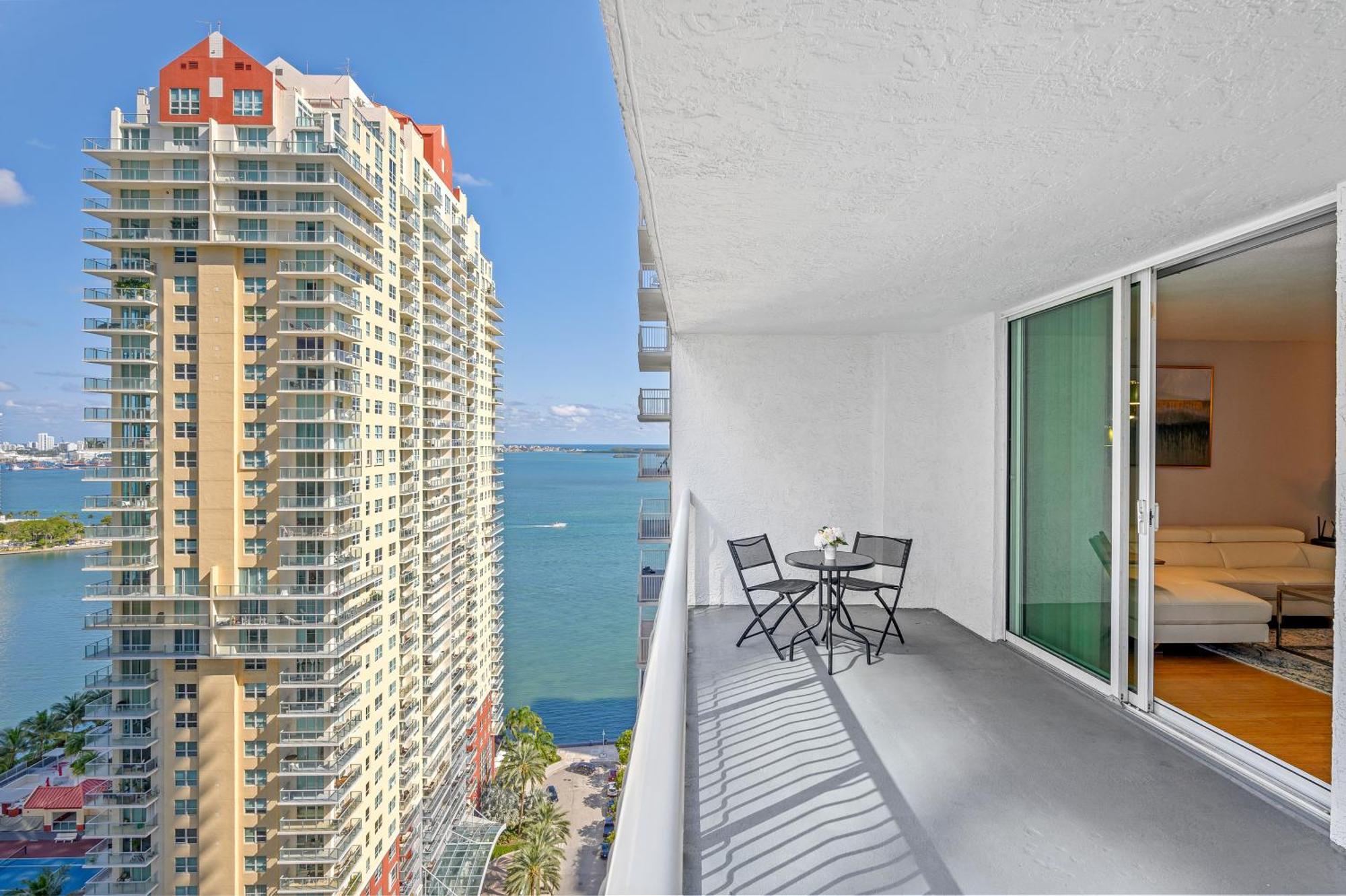 Apartment Luxurious 1 Bed • Brickell • Ocean Views *