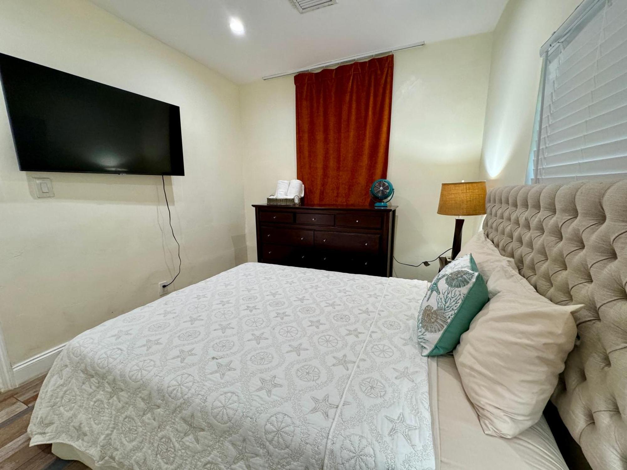 Vakantiehuis Bright Townhouse 3 Bedroom Free Parkig Garden