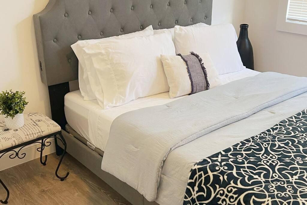 Brickell + Wynwood Wonderland: Spacious 6br Villa