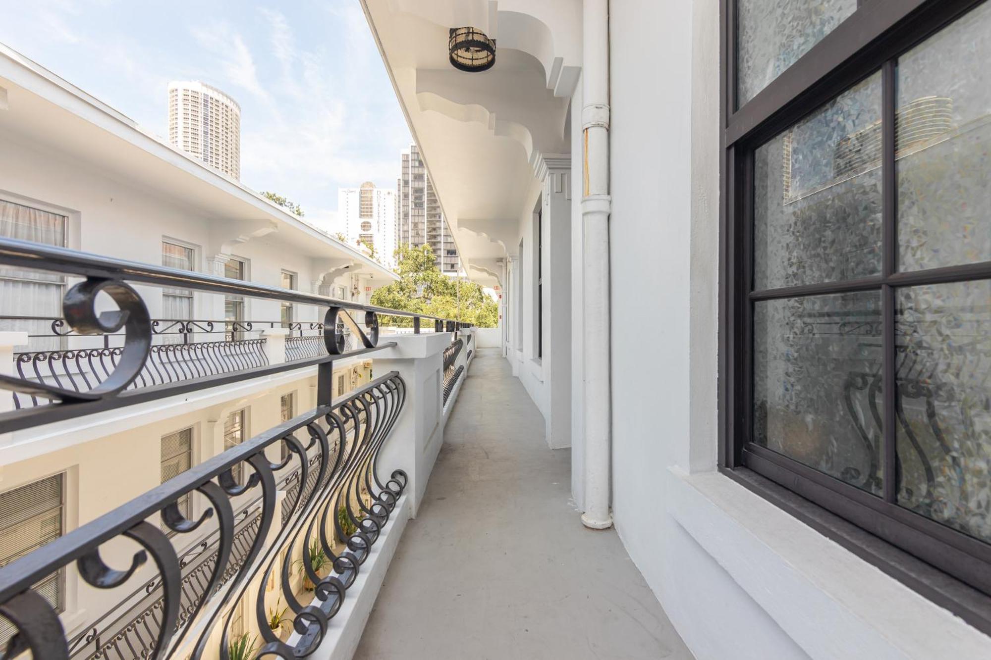 Apartment Downtown - 5 Minutes From Wynwood & Port - Art District Near Beach *