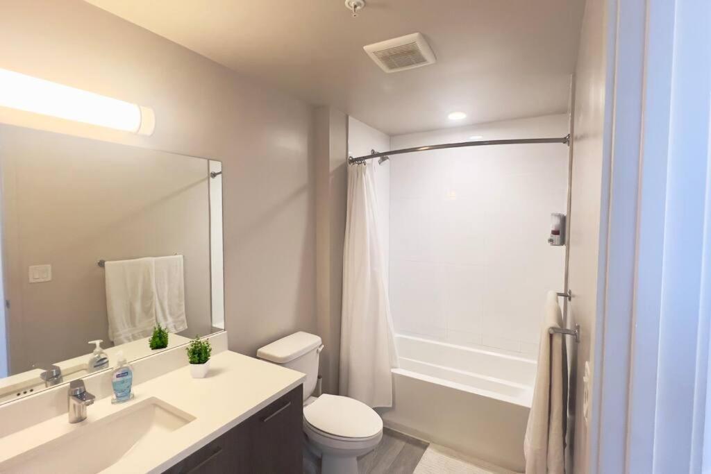 Oceana! 2br With Rooftop Pool & In The World Center Miami