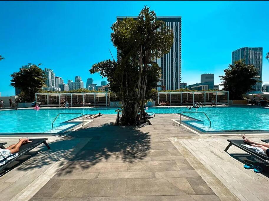 Apartment Oceana! 2br With Rooftop Pool & In The World Center *