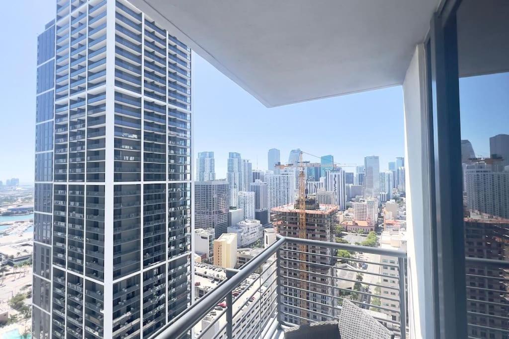 Oceana! 2br With Rooftop Pool & In The World Center Miami