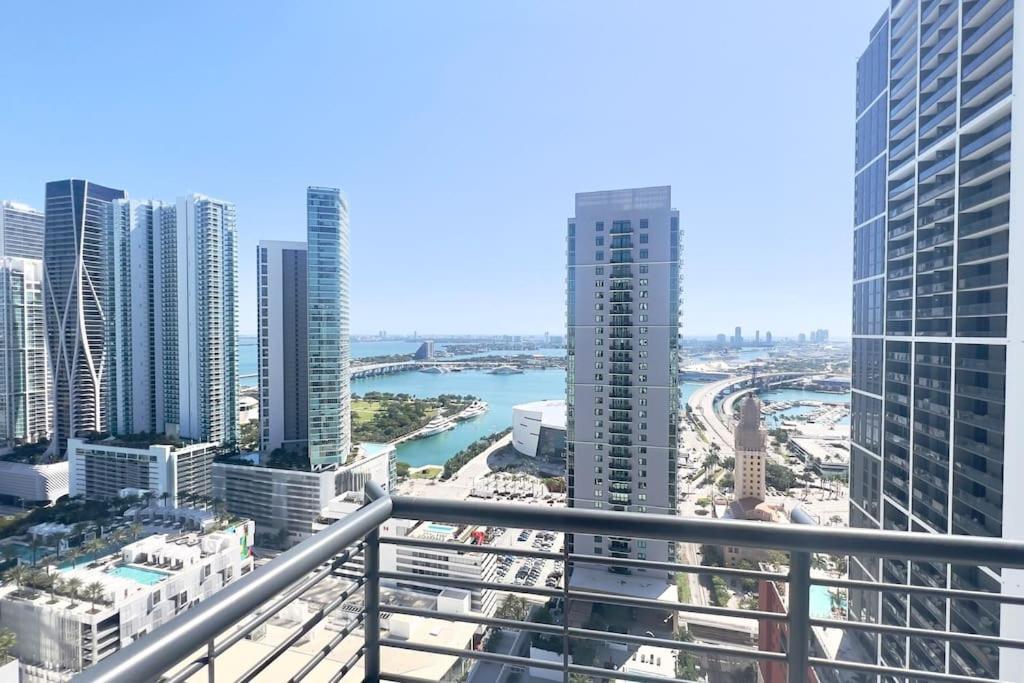 Apartment Oceana! 2br With Rooftop Pool & In The World Center Miami