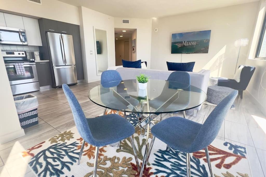 Apartment Oceana! 2br With Rooftop Pool & In The World Center *