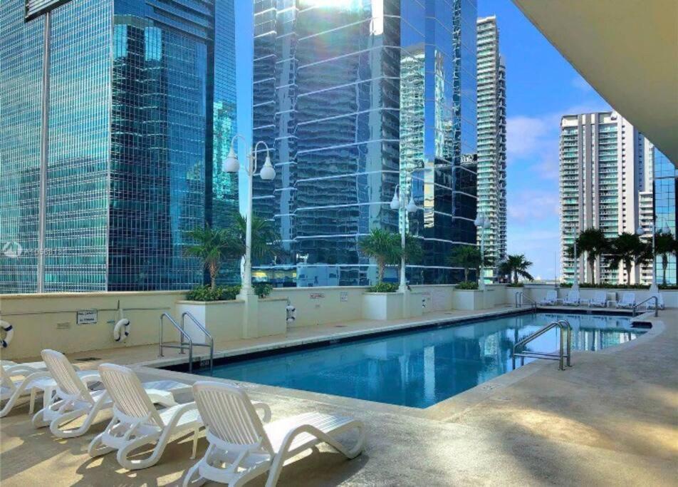 Apartment Spacious 1bedroom Unit Brickell-free Parking *