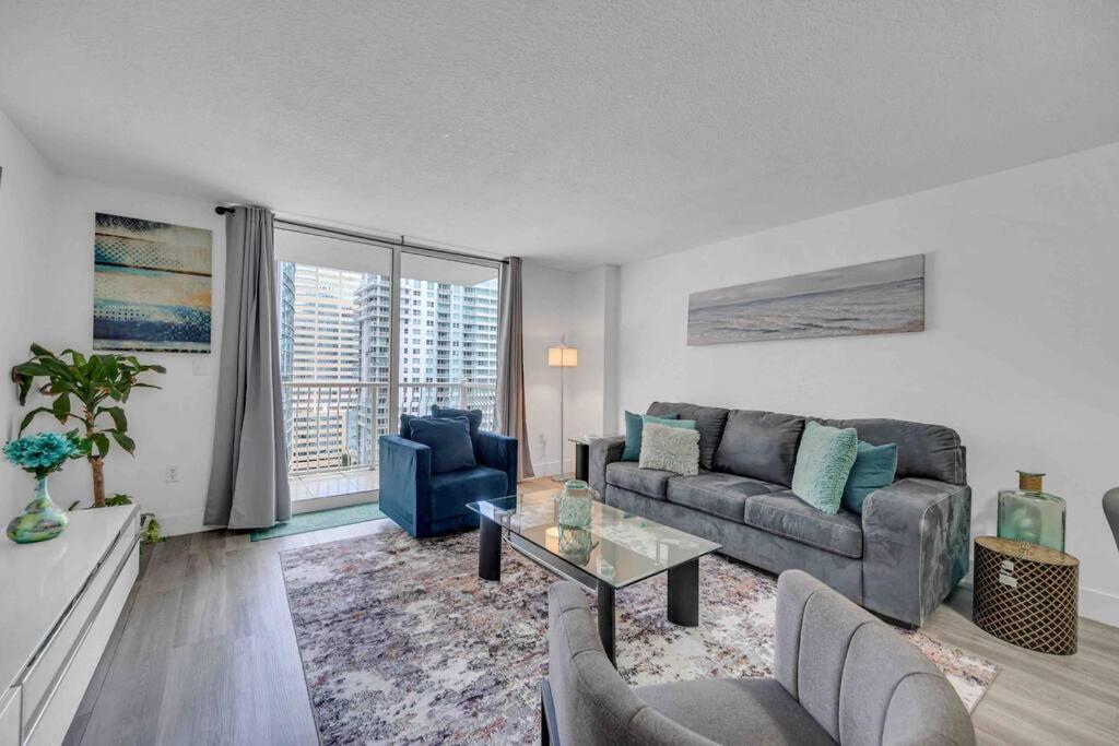 Apartment Spacious 1bedroom Unit Brickell-free Parking *